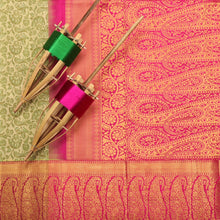 Body, Pallu and Border