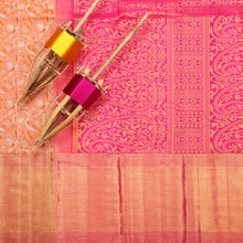 Body, Pallu and Border