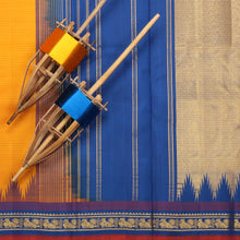 Body, Pallu and Border