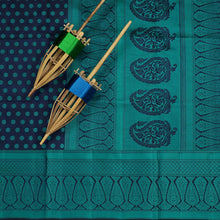 Body, Pallu and Border
